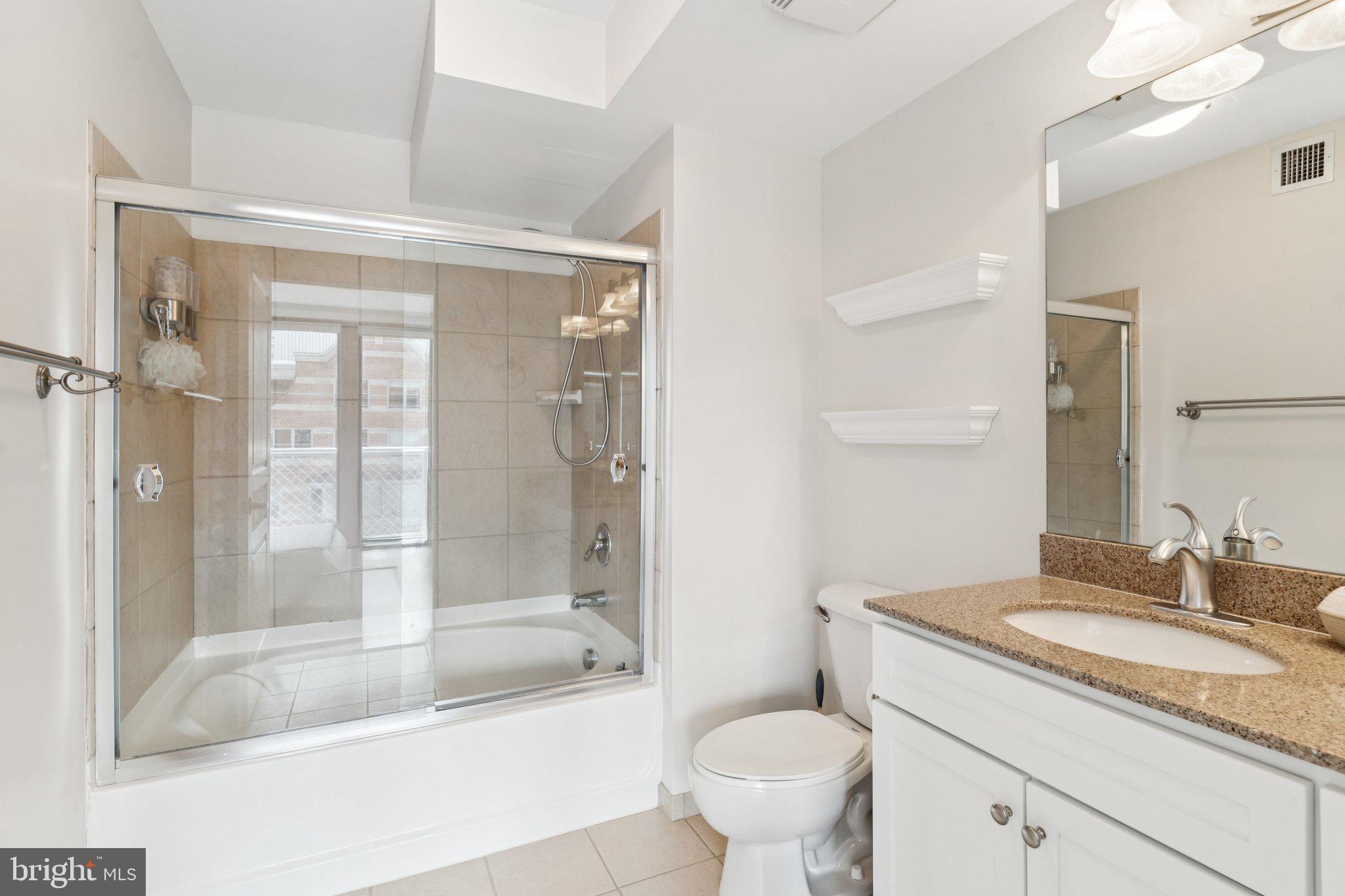 616 E STREET NW 1114