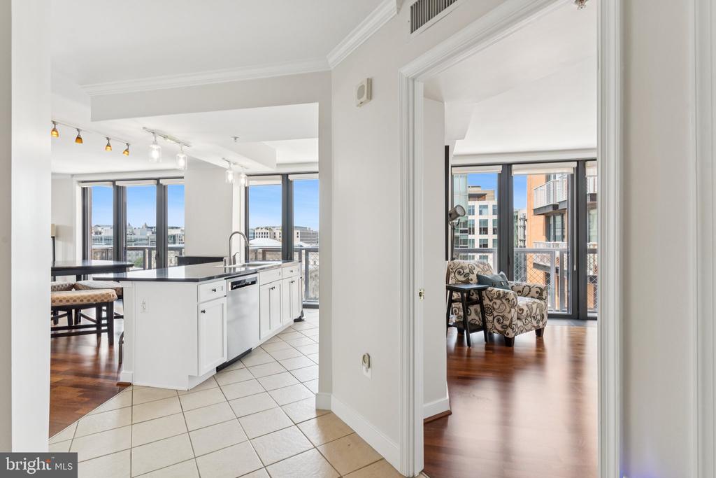 616 E STREET NW 1114