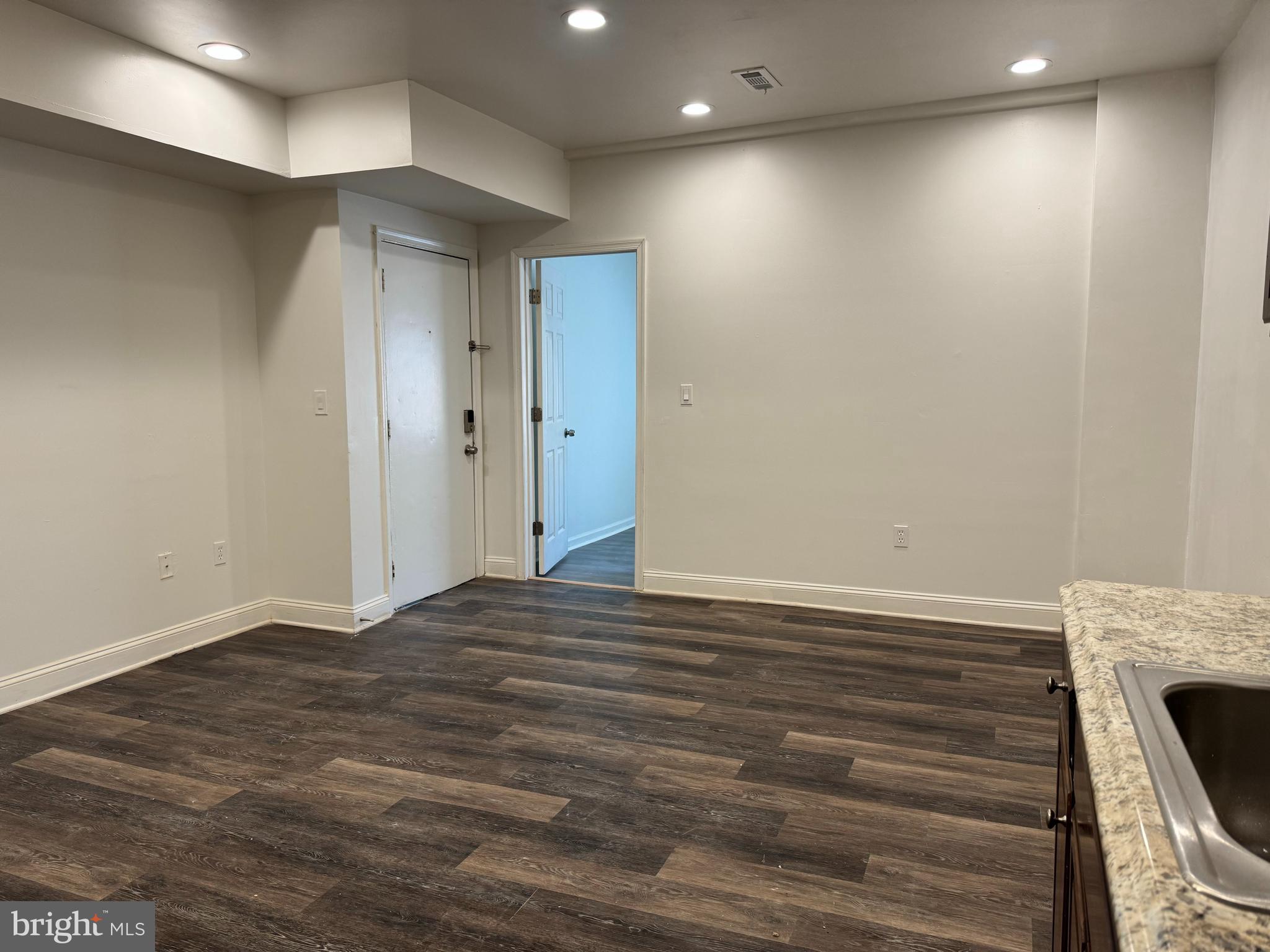 1652 WEST VIRGINIA AVENUE NE 2