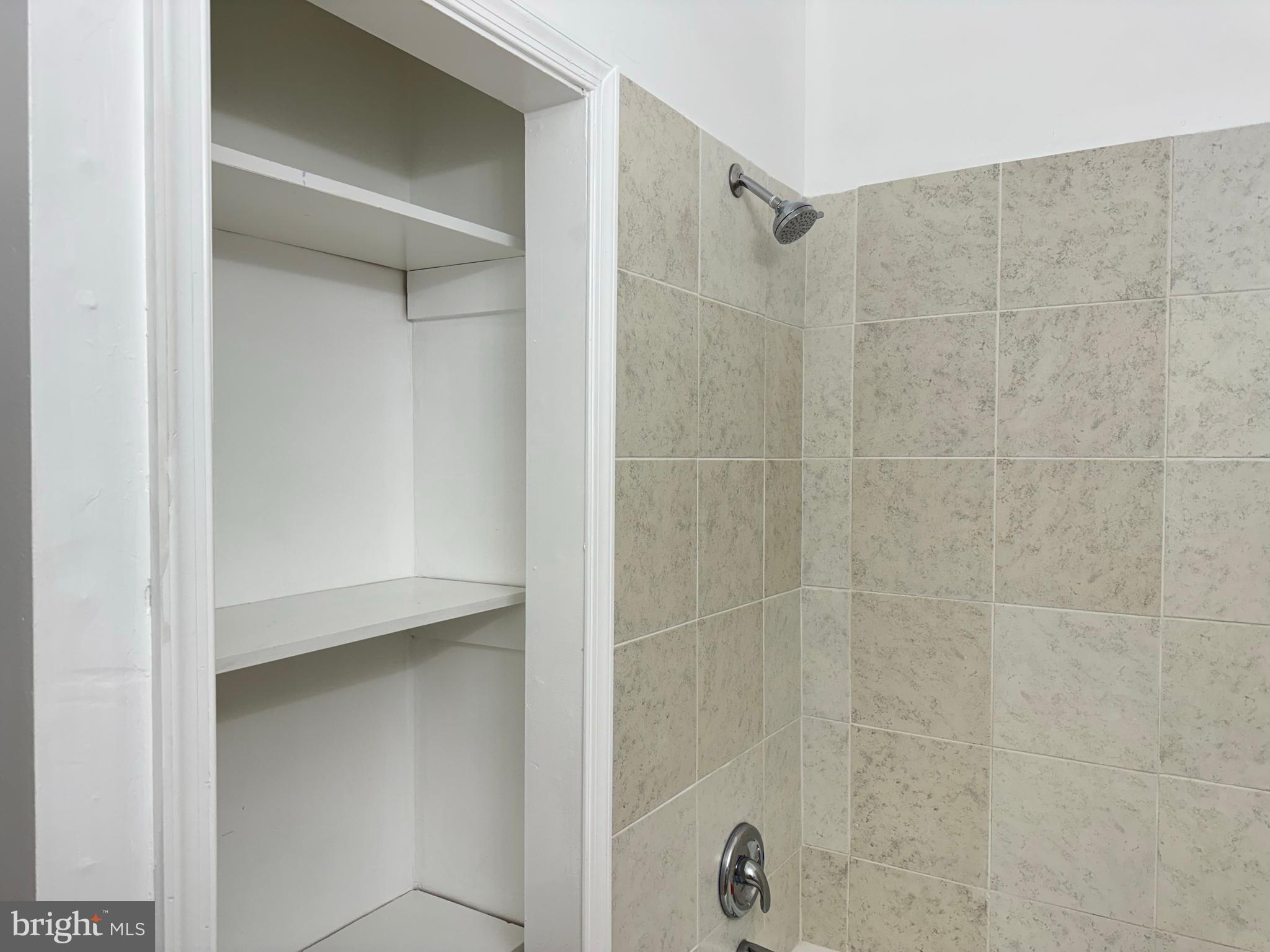 1652 WEST VIRGINIA AVENUE NE 2