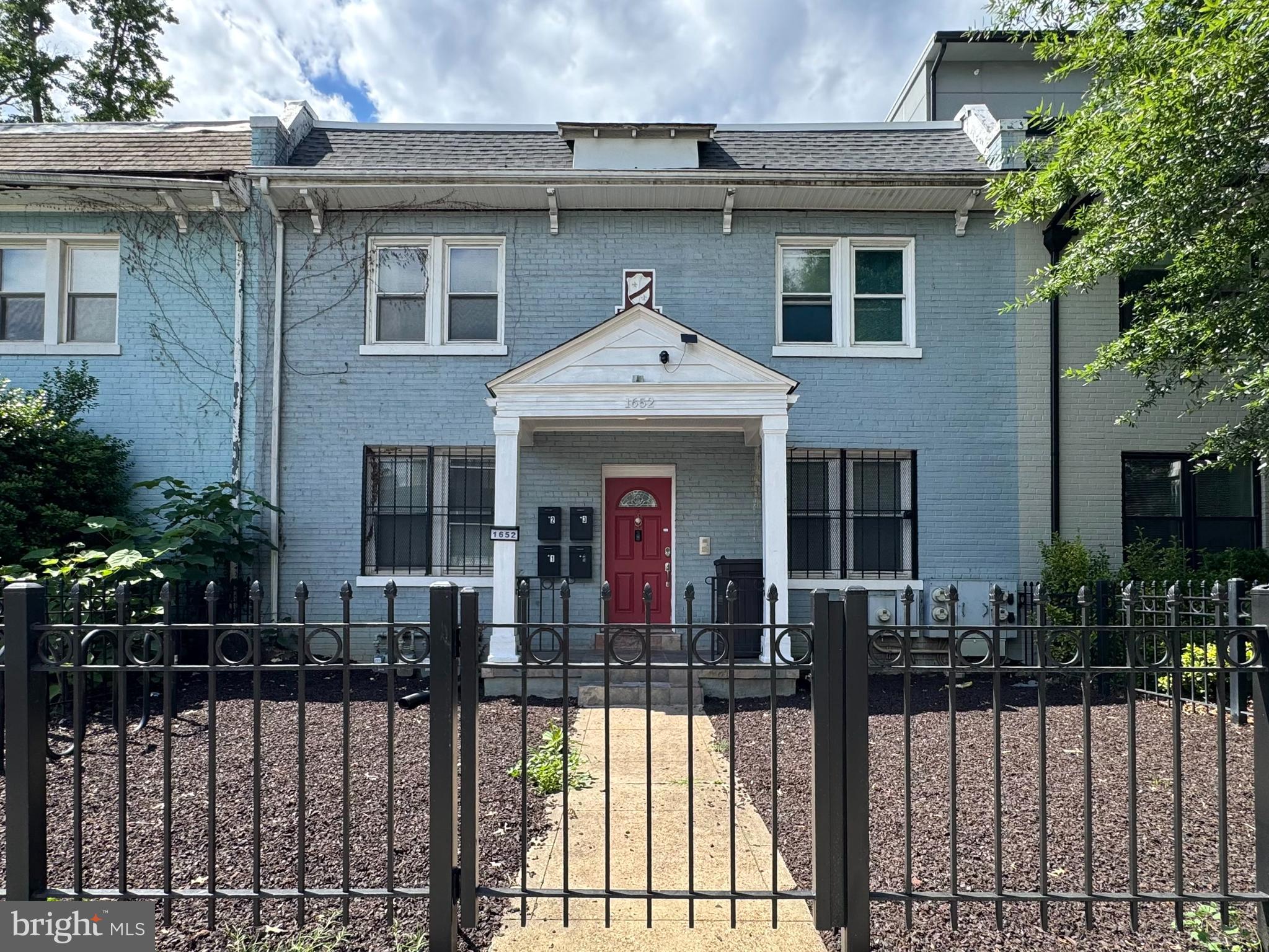 1652 WEST VIRGINIA AVENUE NE 2