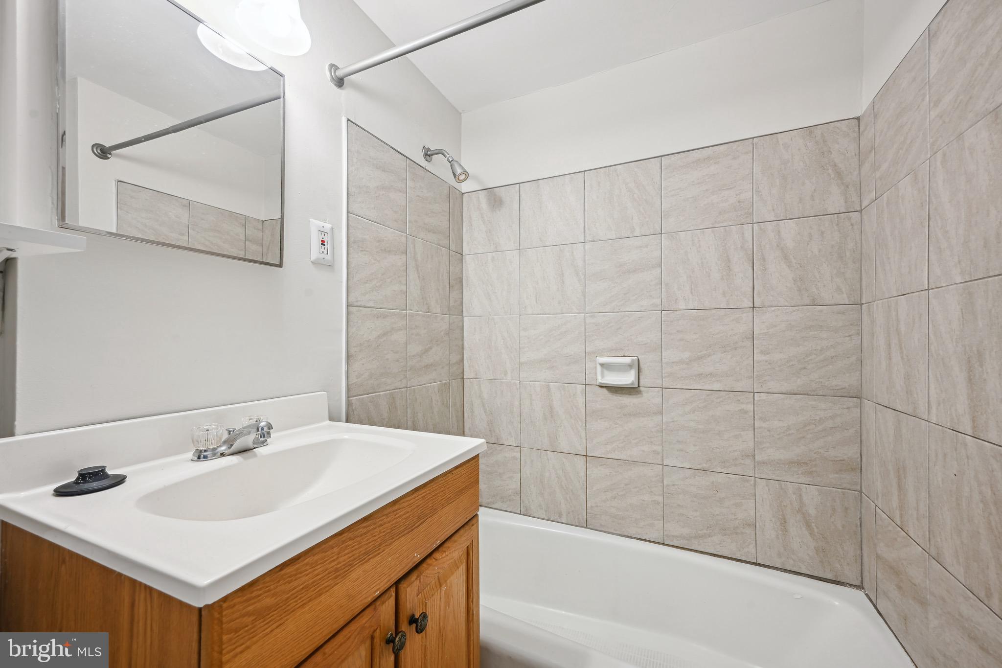 1925 16TH STREET NW 1