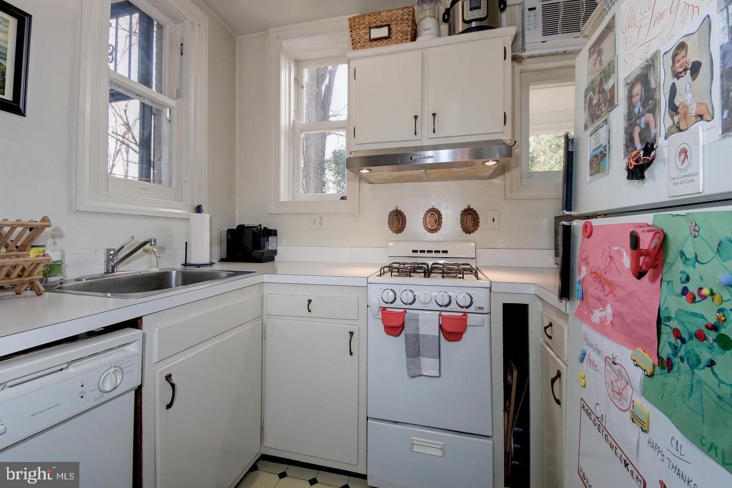 1622 1/2 29TH STREET NW