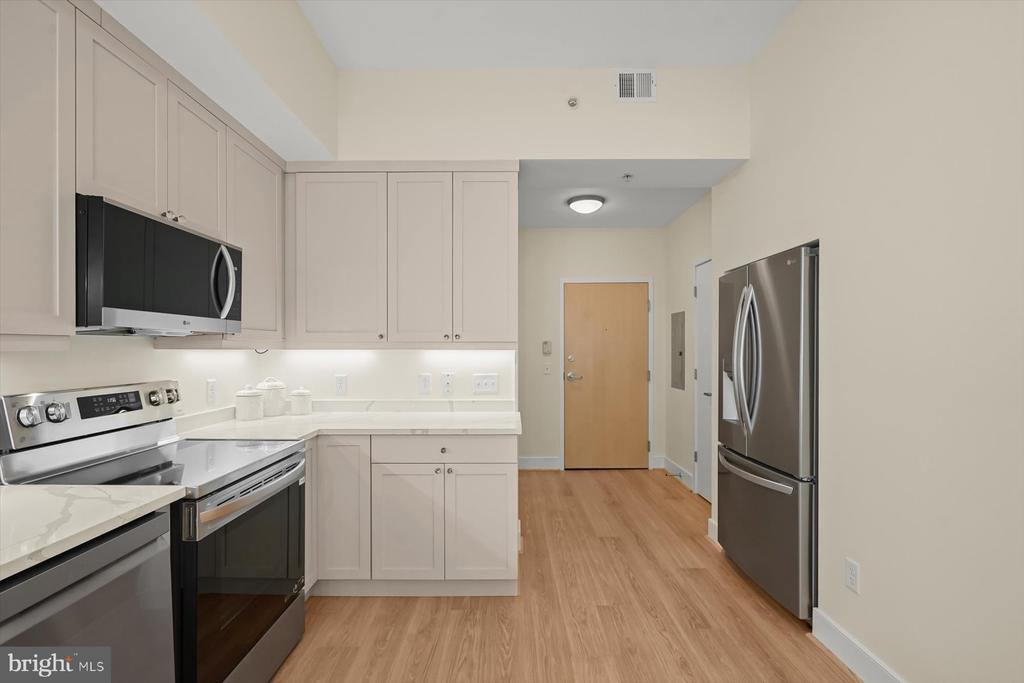910 M STREET NW 116