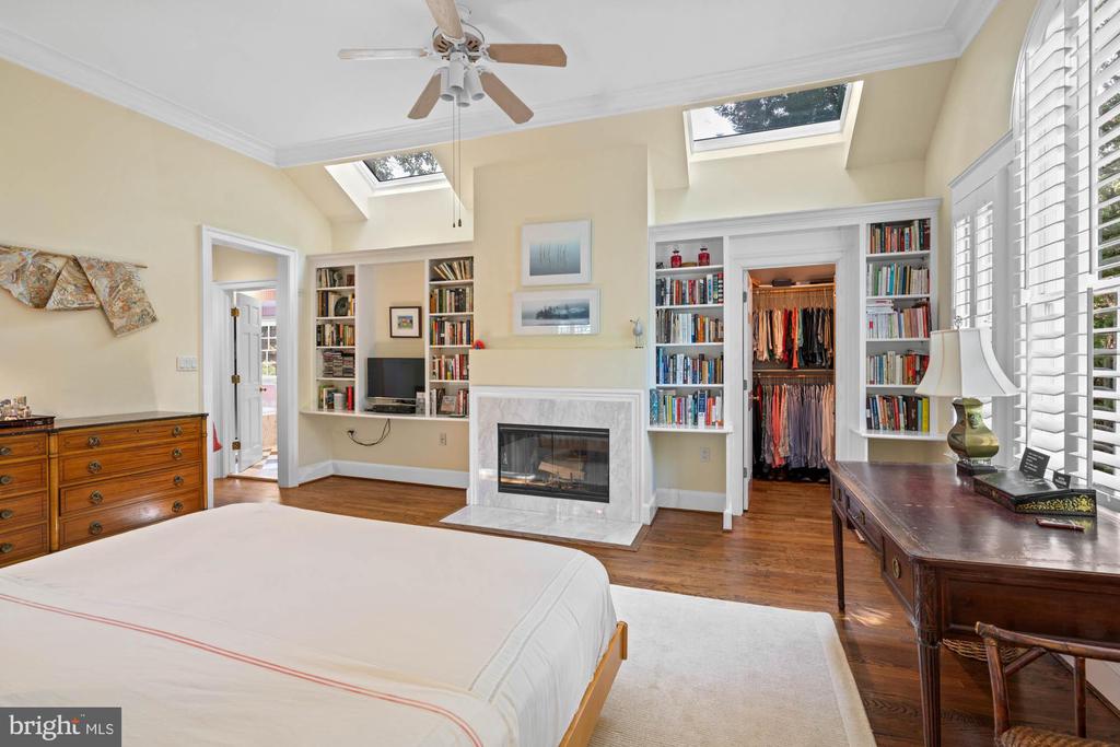 3100 44TH STREET NW