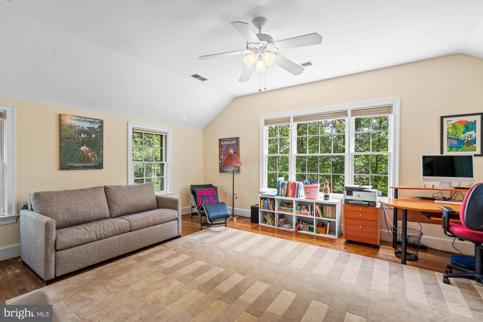 3100 44TH STREET NW
