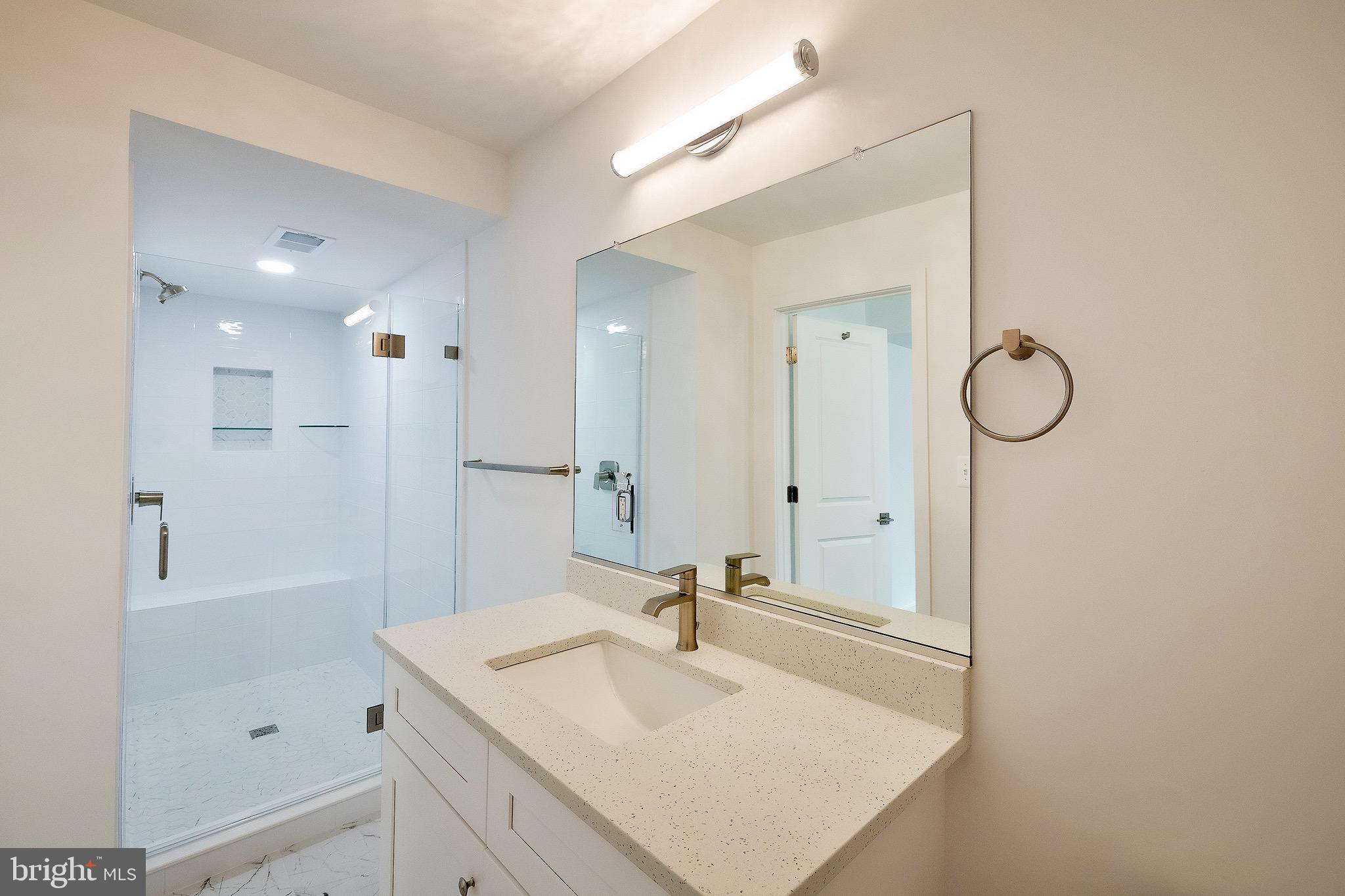 4220 FORT DUPONT STREET SE