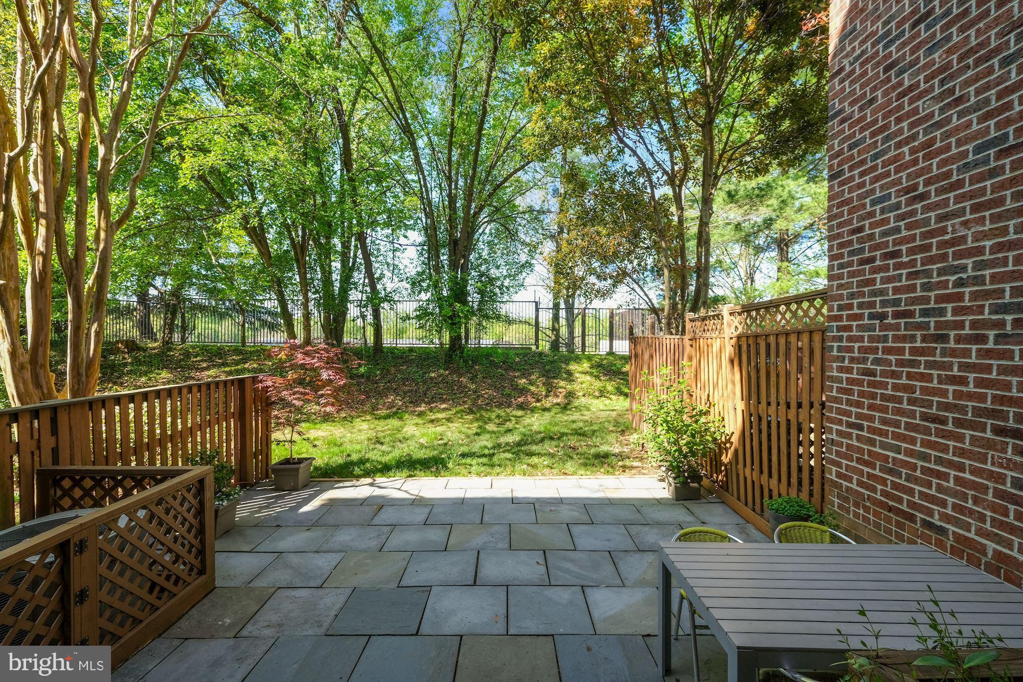 4046 CHANCERY COURT NW