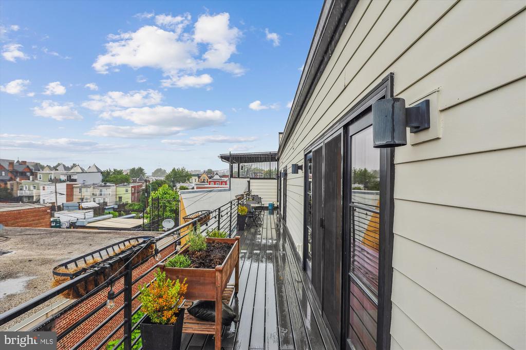 1844 3RD STREET NW 303