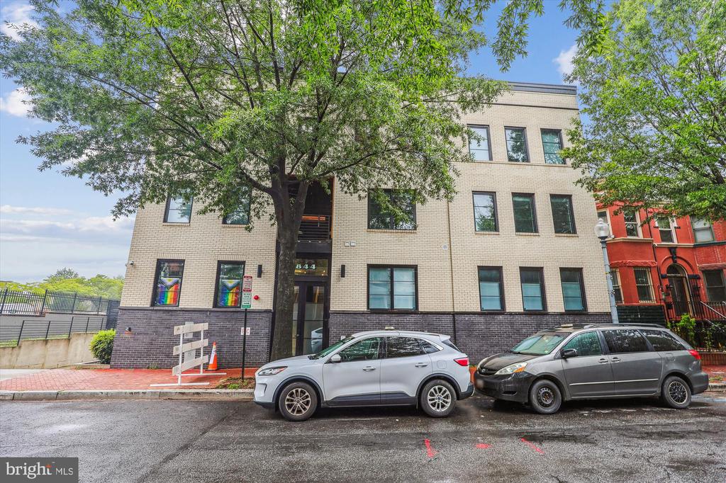 1844 3RD STREET NW 303