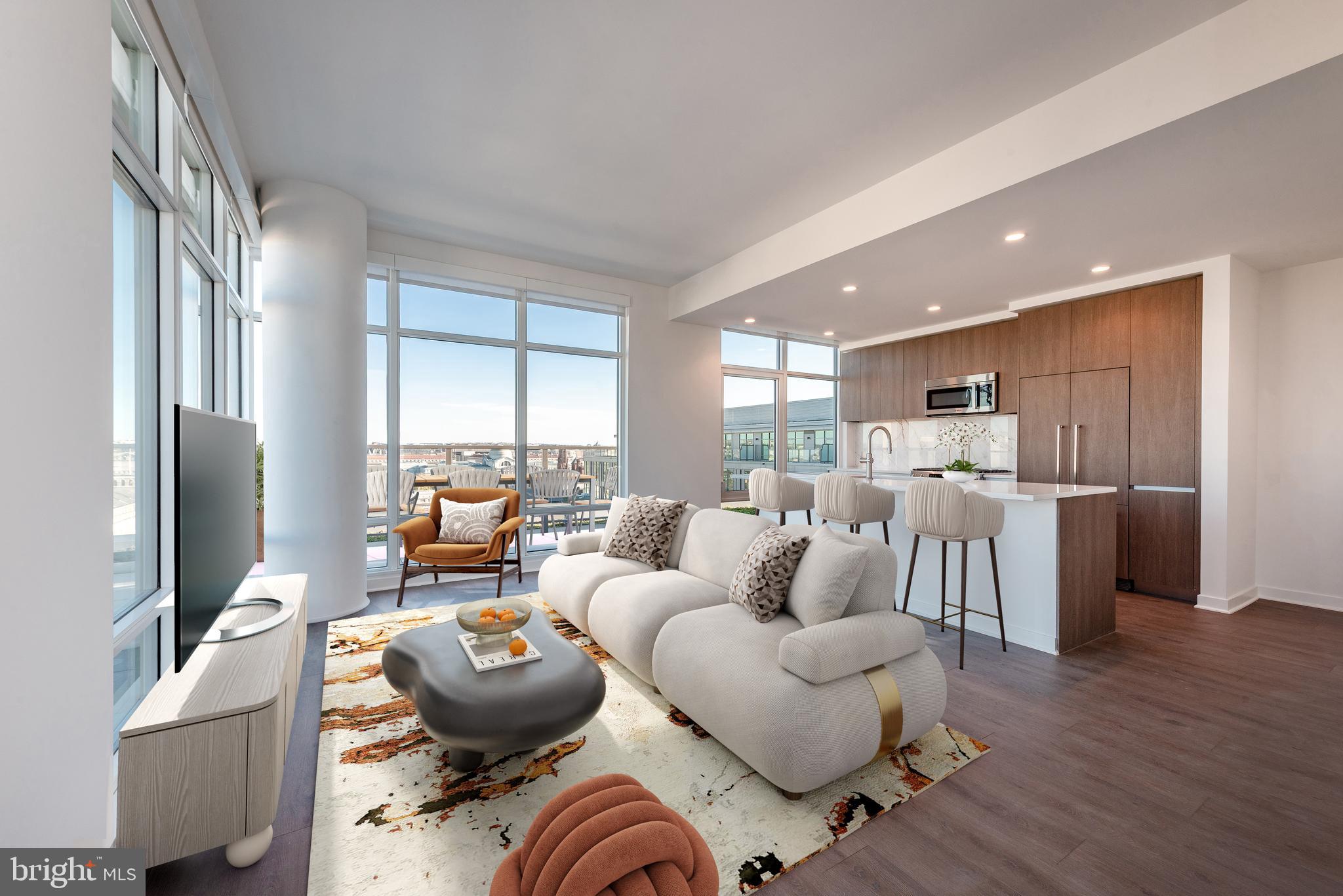 300 12TH STREET SW PH05