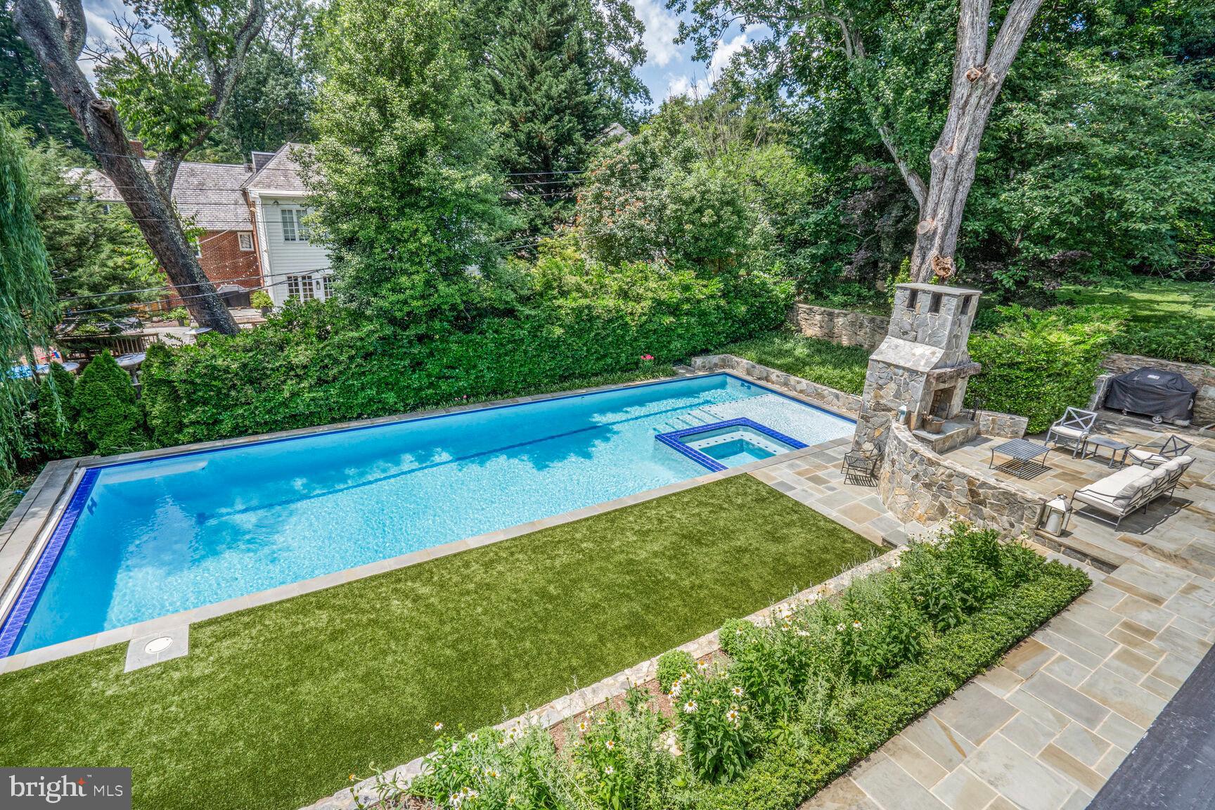 5053 SEDGWICK STREET NW