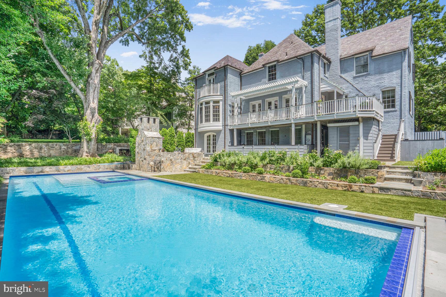 5053 SEDGWICK STREET NW