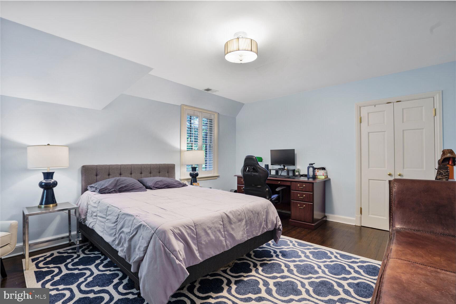 5053 SEDGWICK STREET NW