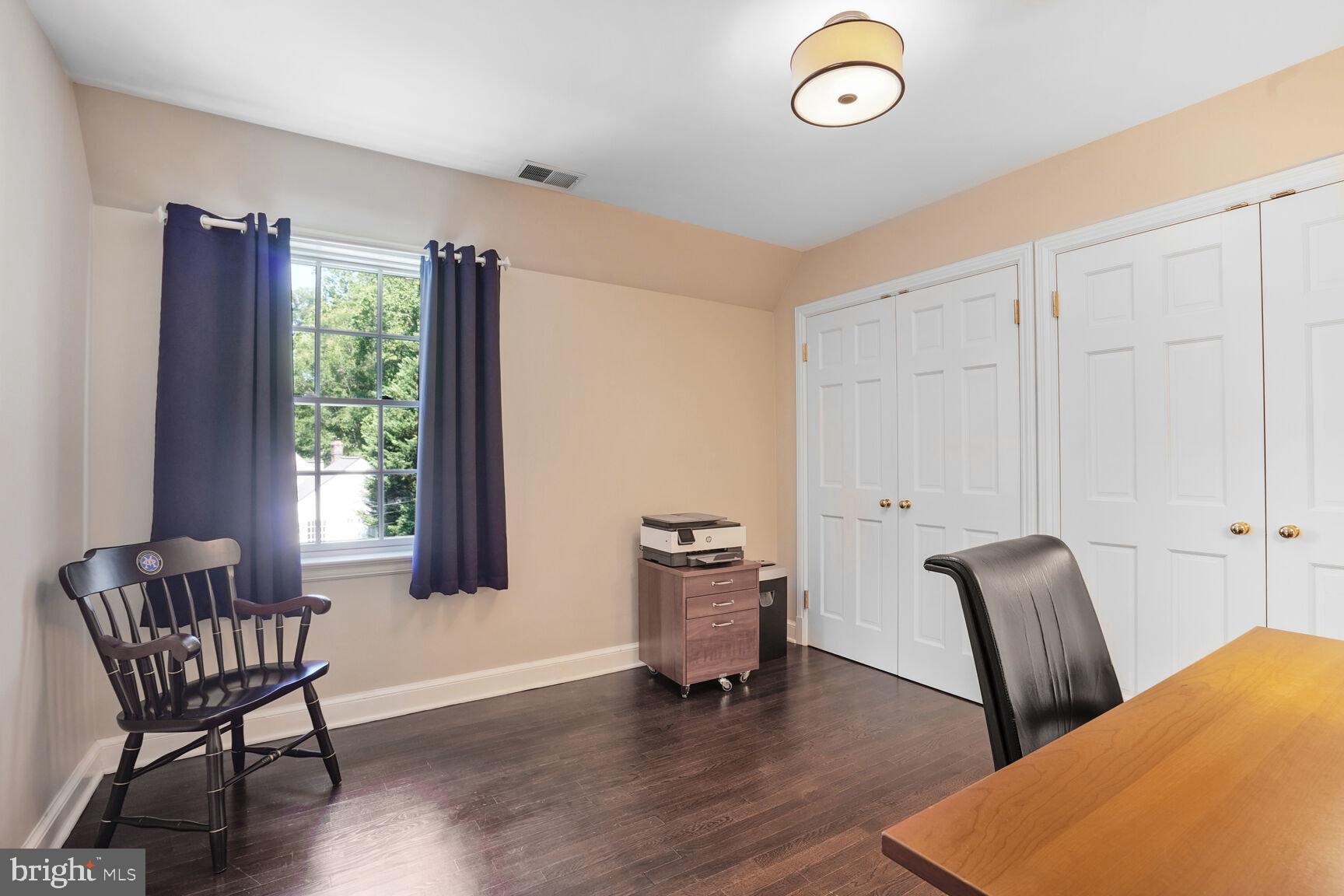 5053 SEDGWICK STREET NW