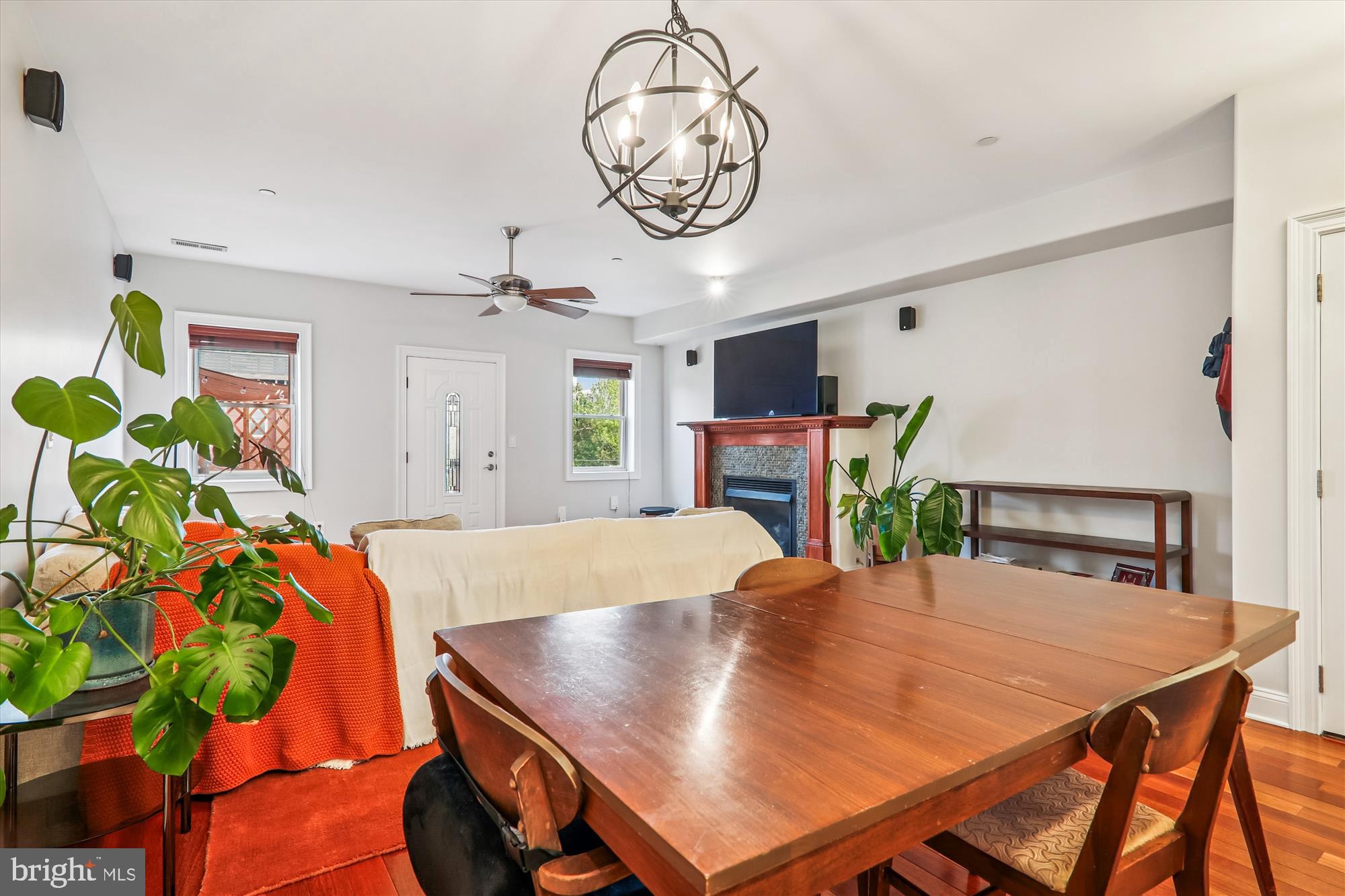 1423 CLIFTON STREET NW 4