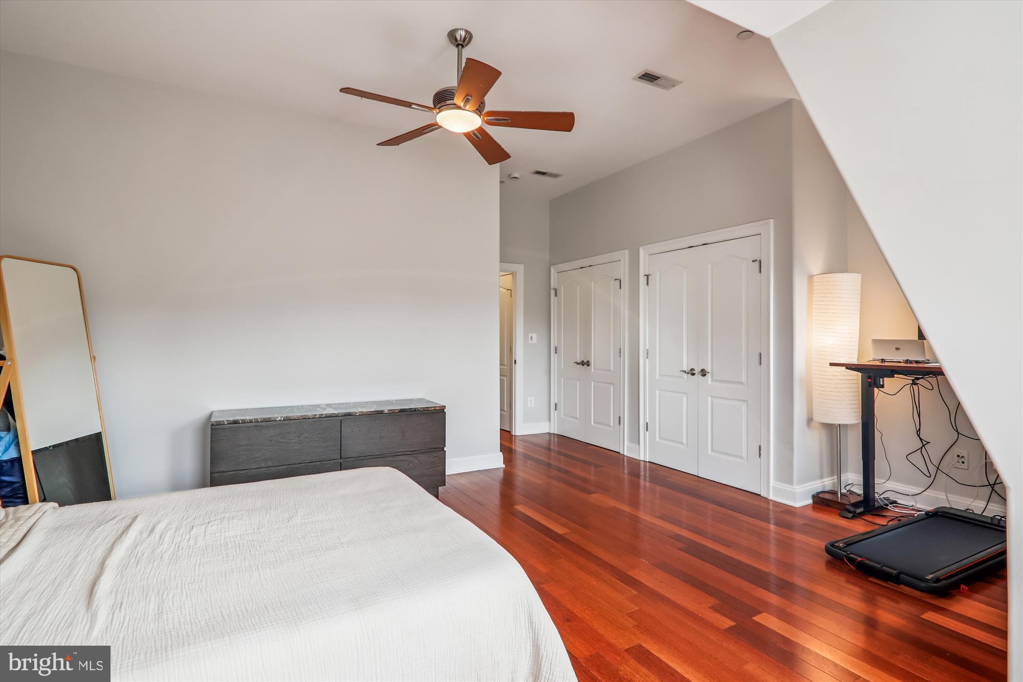 1423 CLIFTON STREET NW 4