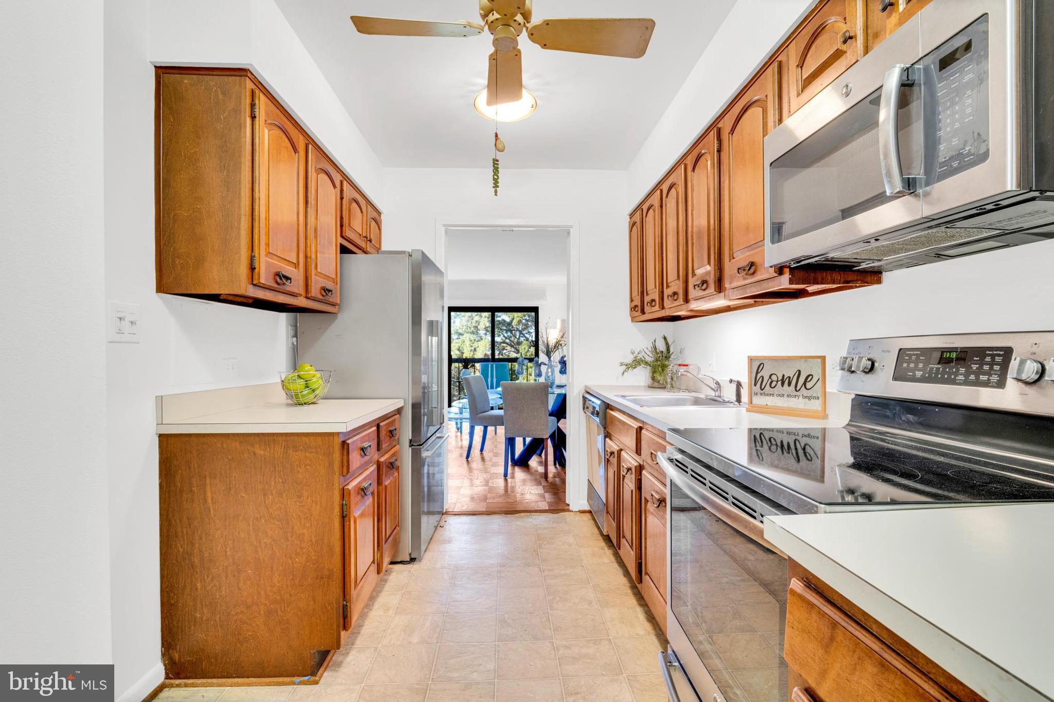 1001 26TH STREET NW 607