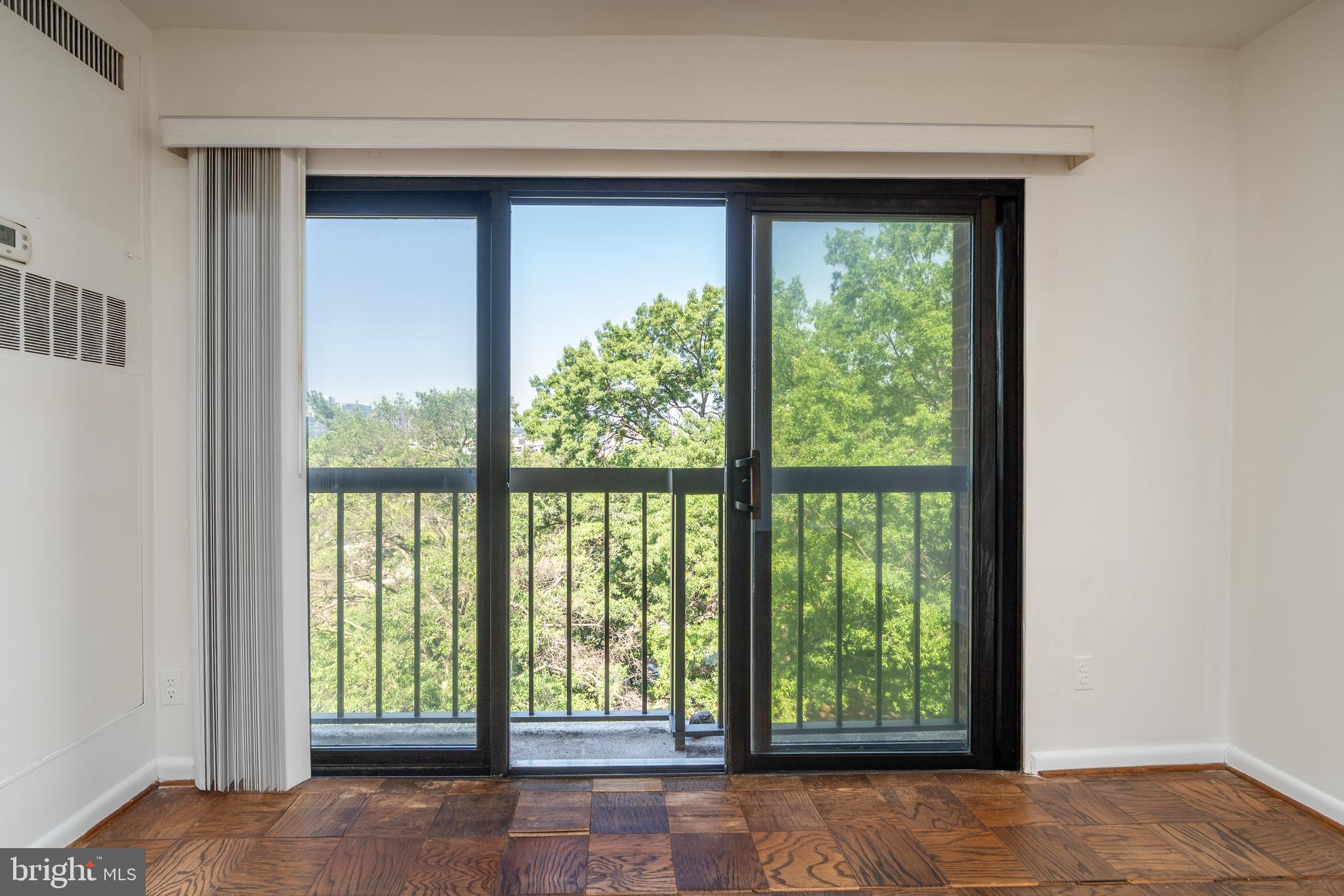 1001 26TH STREET NW 607