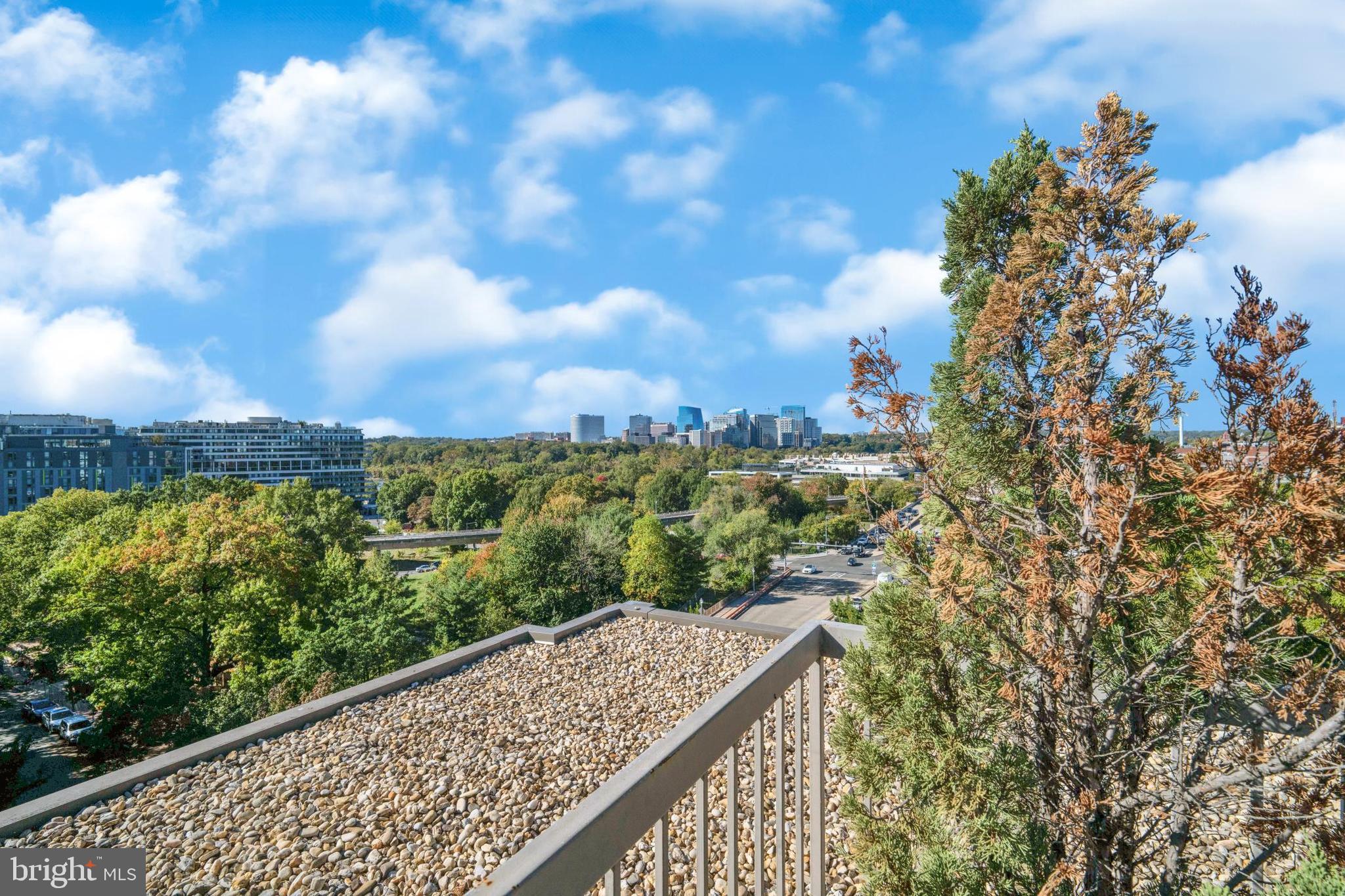 1001 26TH STREET NW 607