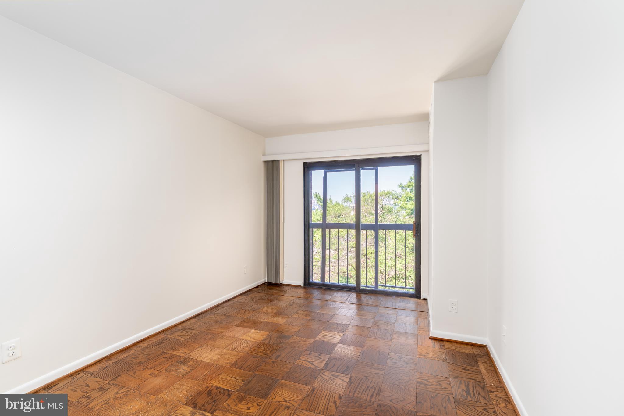 1001 26TH STREET NW 607