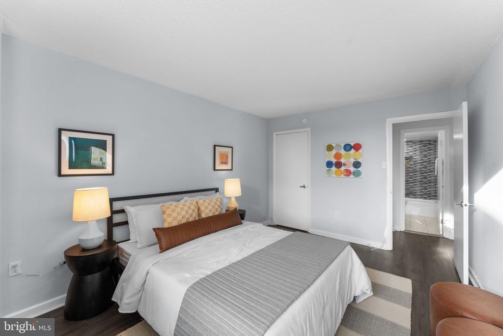 2141 P STREET NW 306