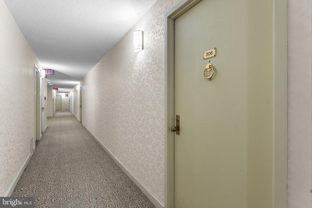 2141 P STREET NW 306