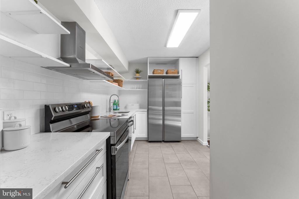 2141 P STREET NW 306