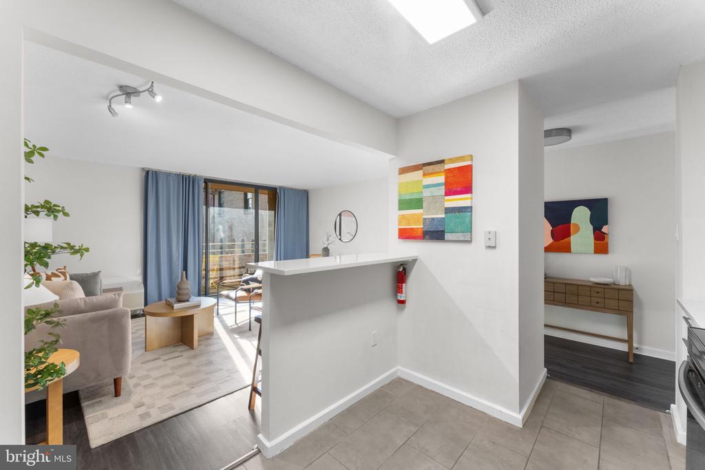 2141 P STREET NW 306