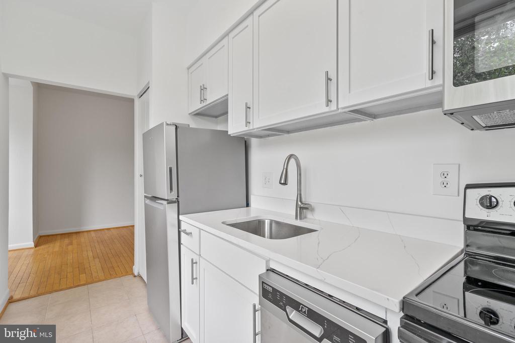 1901 16TH STREET NW 205
