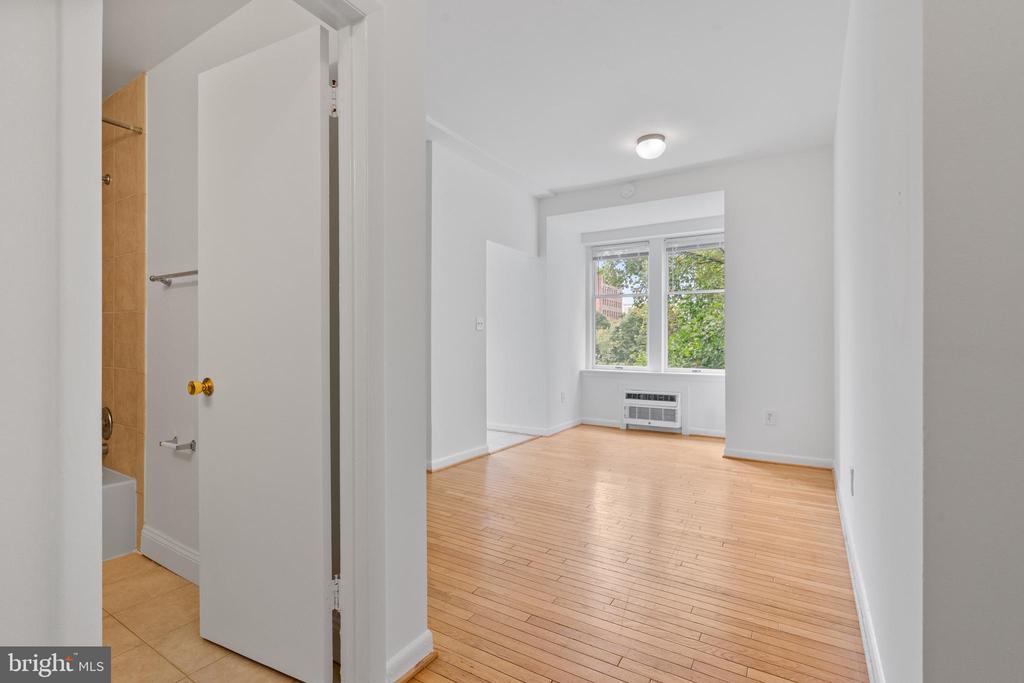 1901 16TH STREET NW 205