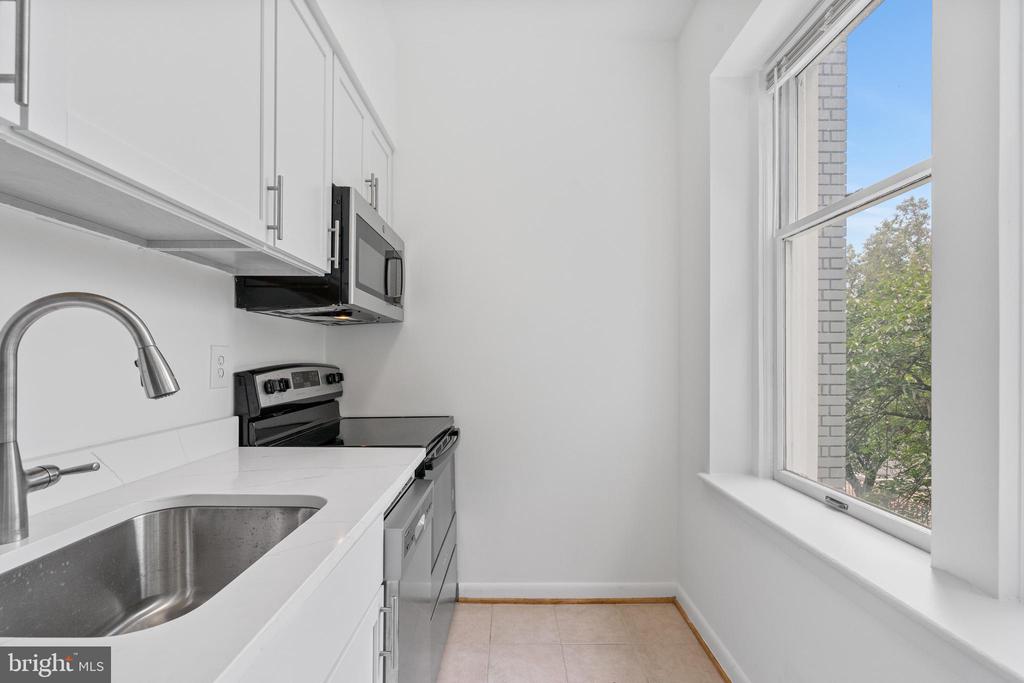 1901 16TH STREET NW 205