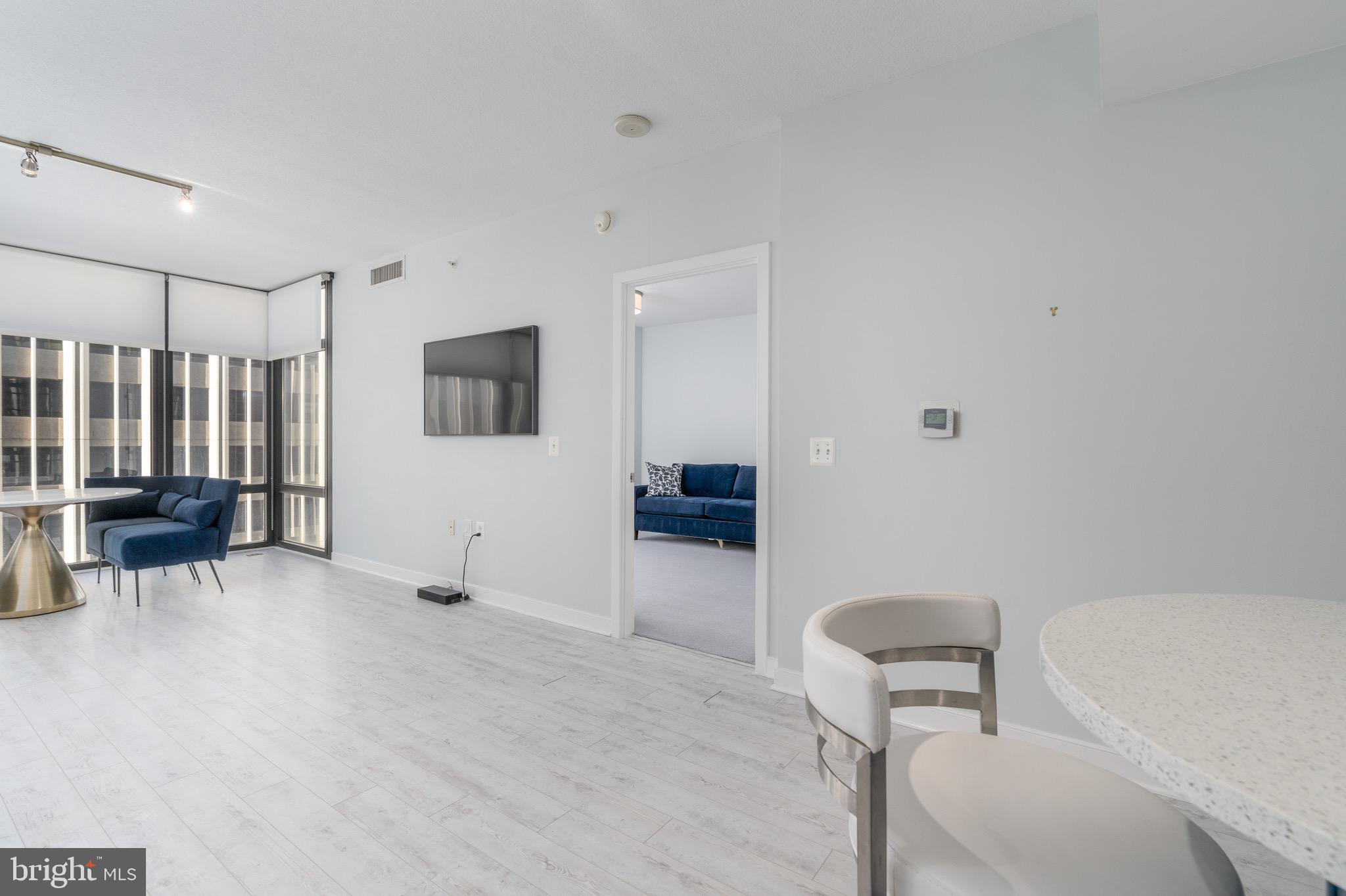 1010 MASSACHUSETTS AVENUE NW 607