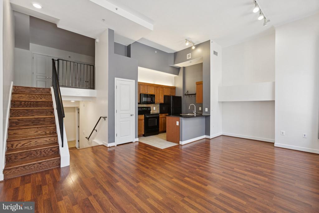 616 E STREET NW 217
