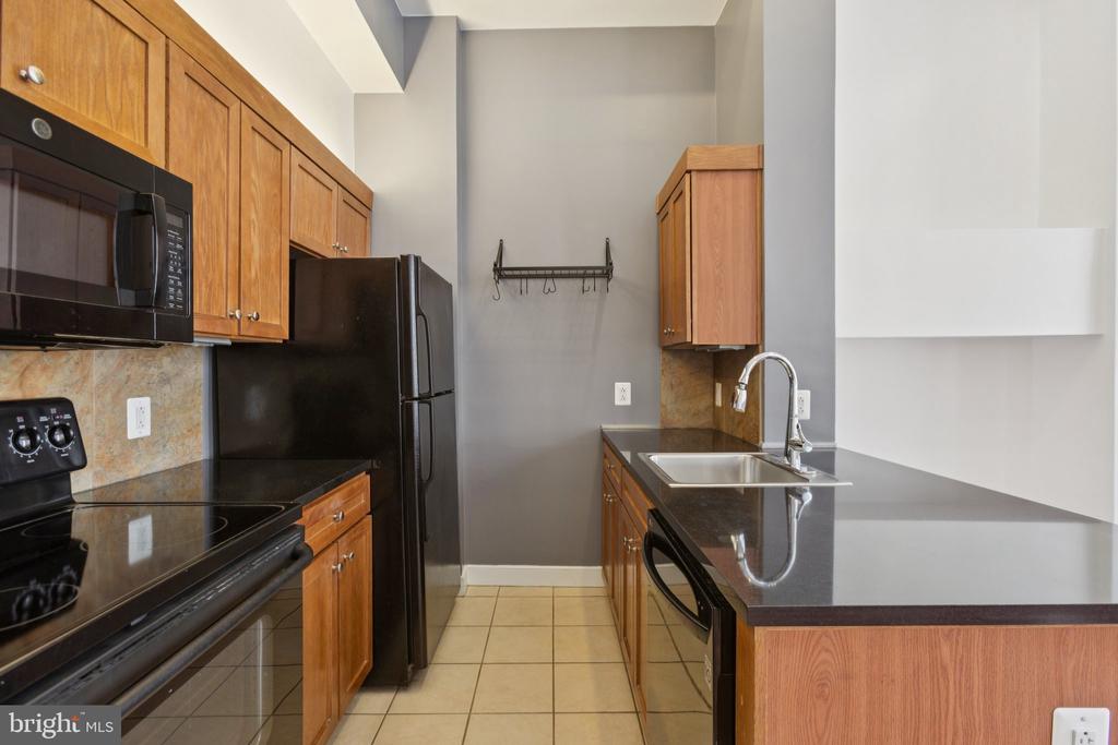 616 E STREET NW 217