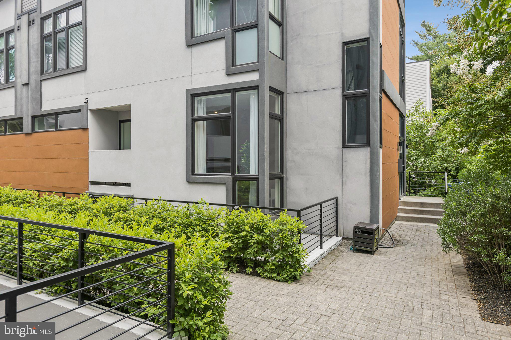 3919 FULTON STREET NW 4