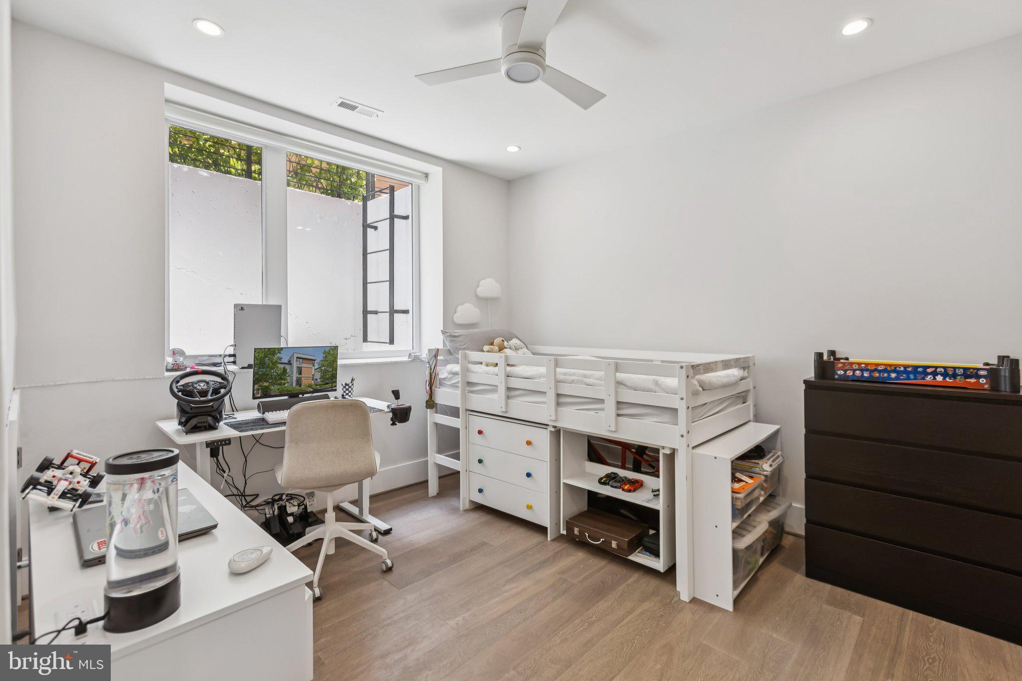 3919 FULTON STREET NW 4