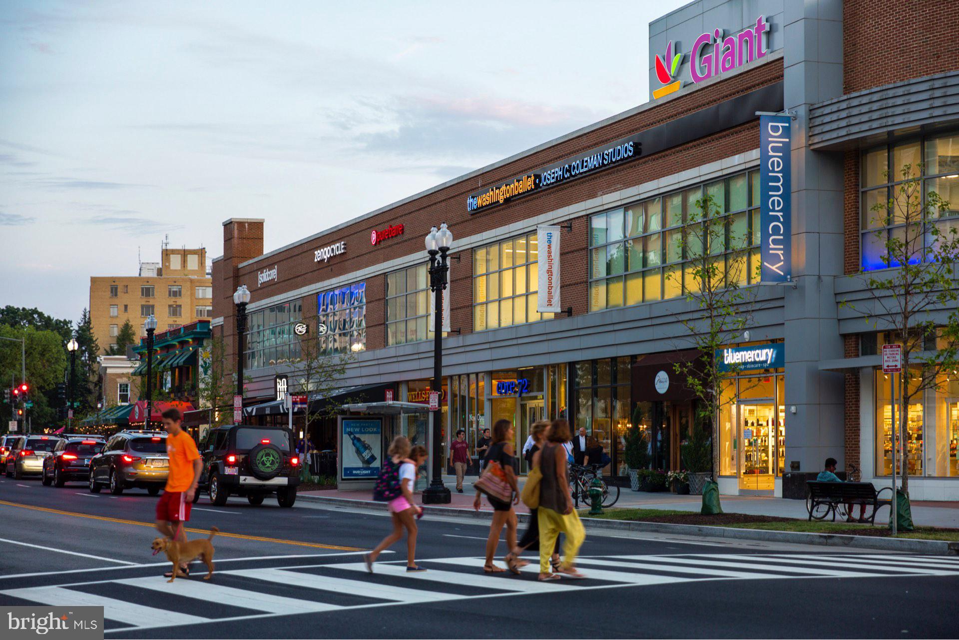 3335 IDAHO AVENUE NW