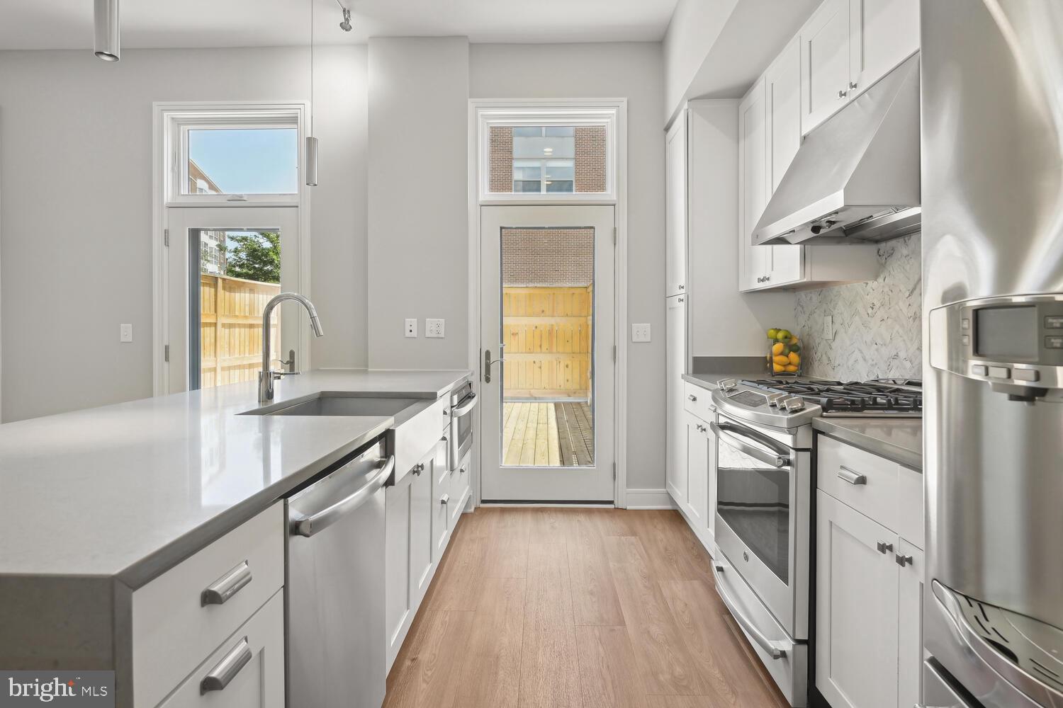 3335 IDAHO AVENUE NW