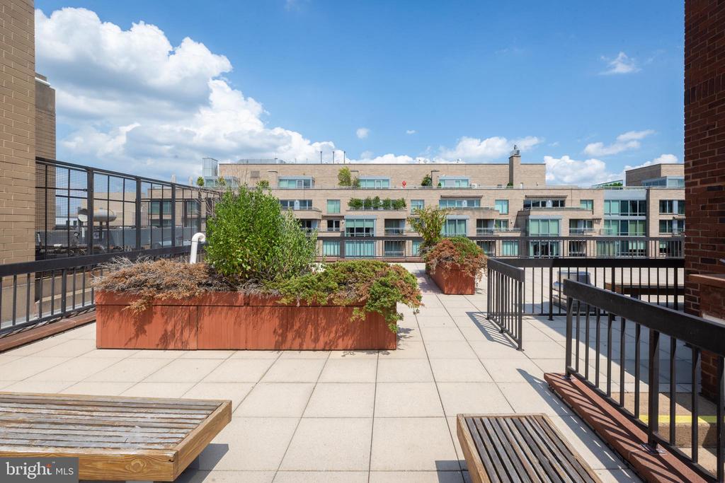 1140 23RD STREET NW 1003