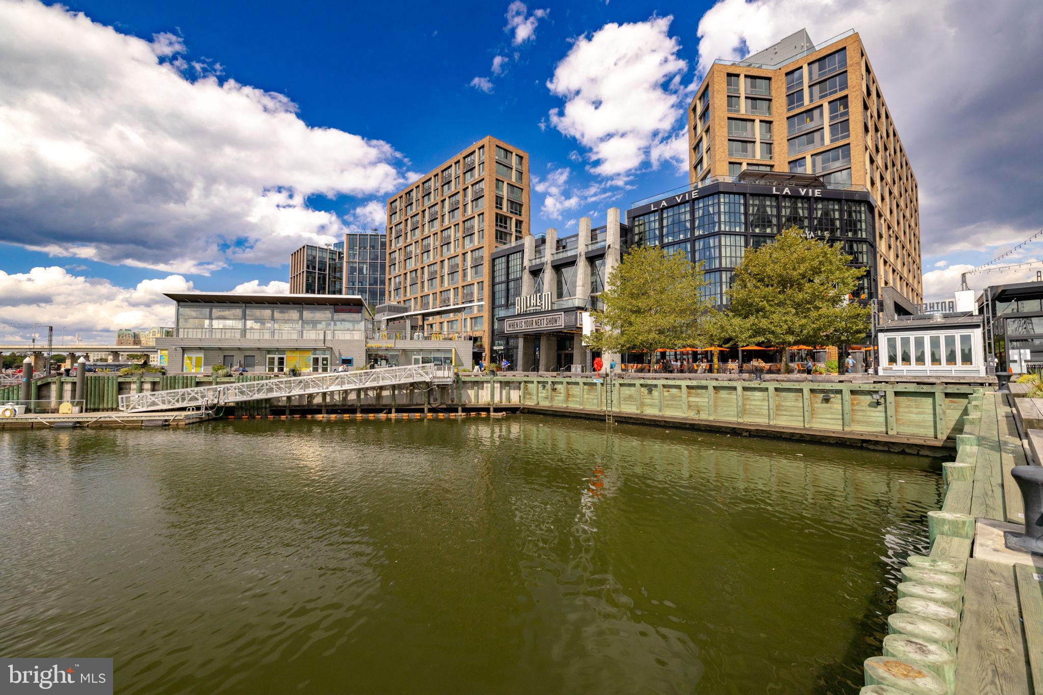 525 WATER STREET SW 316