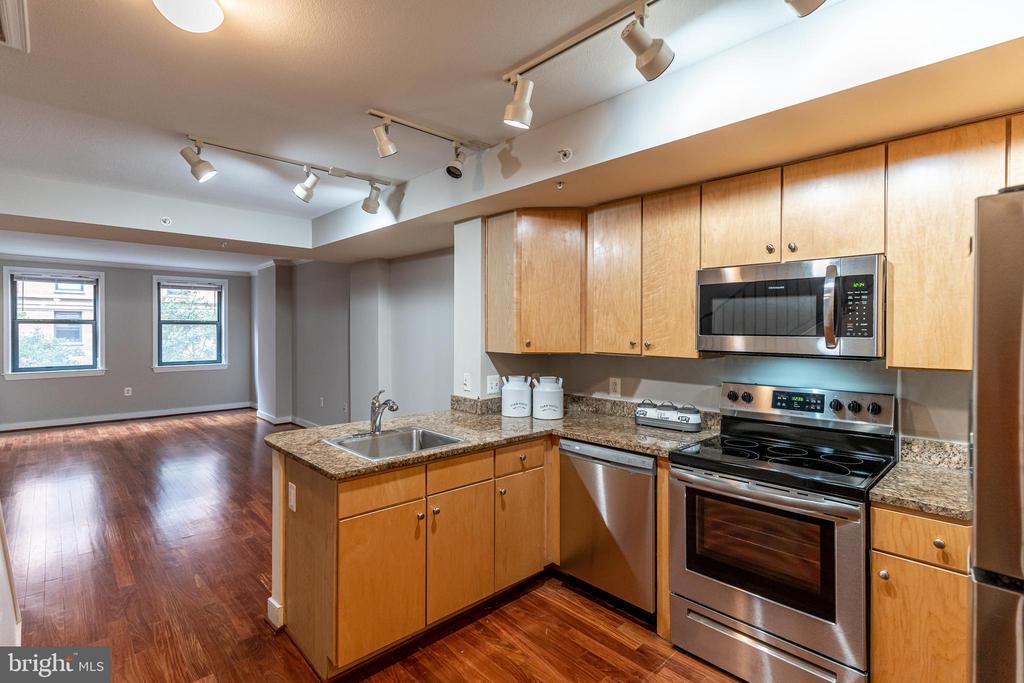 616 E STREET NW 451