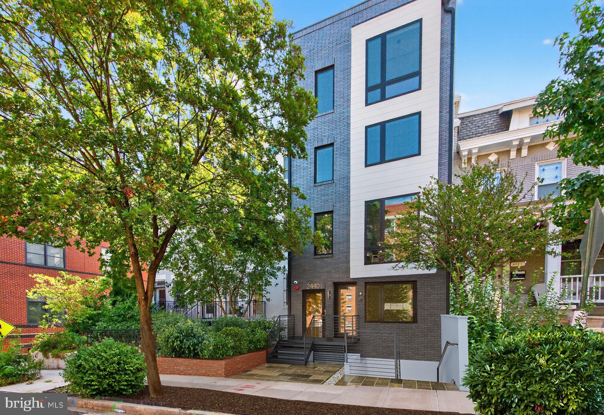 2440 ONTARIO ROAD NW 9