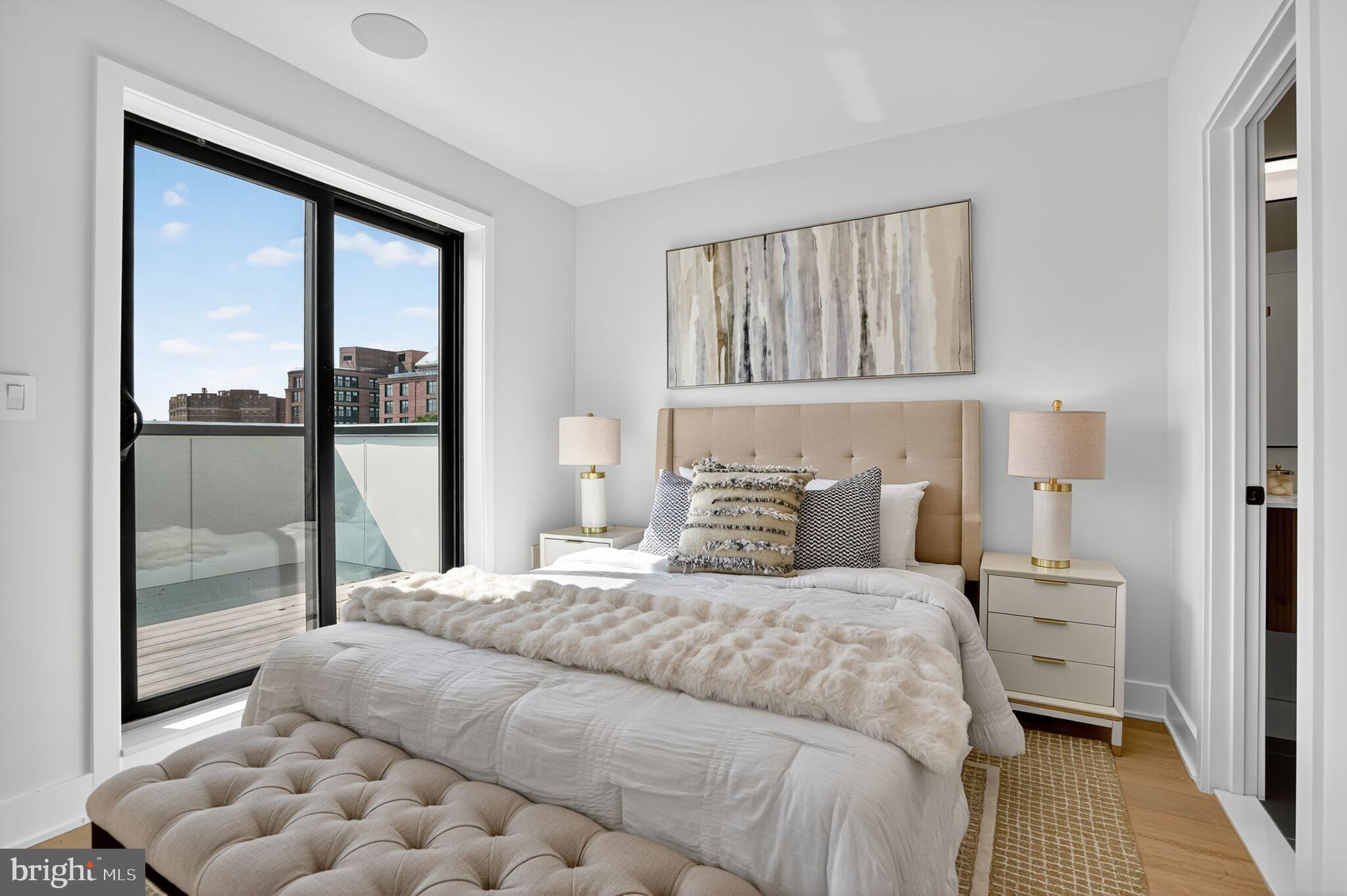 2440 ONTARIO ROAD NW 9