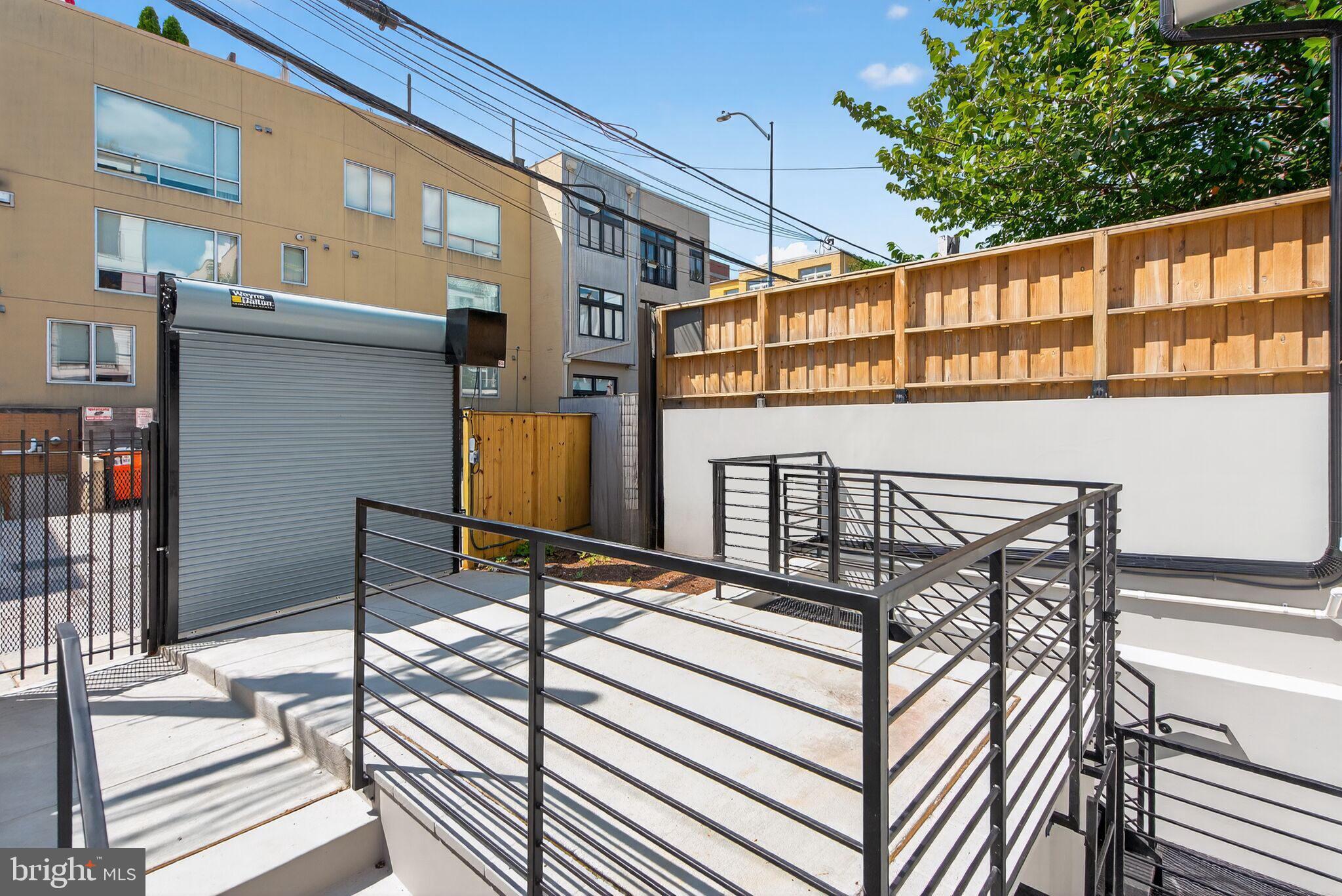 2440 ONTARIO ROAD NW 9