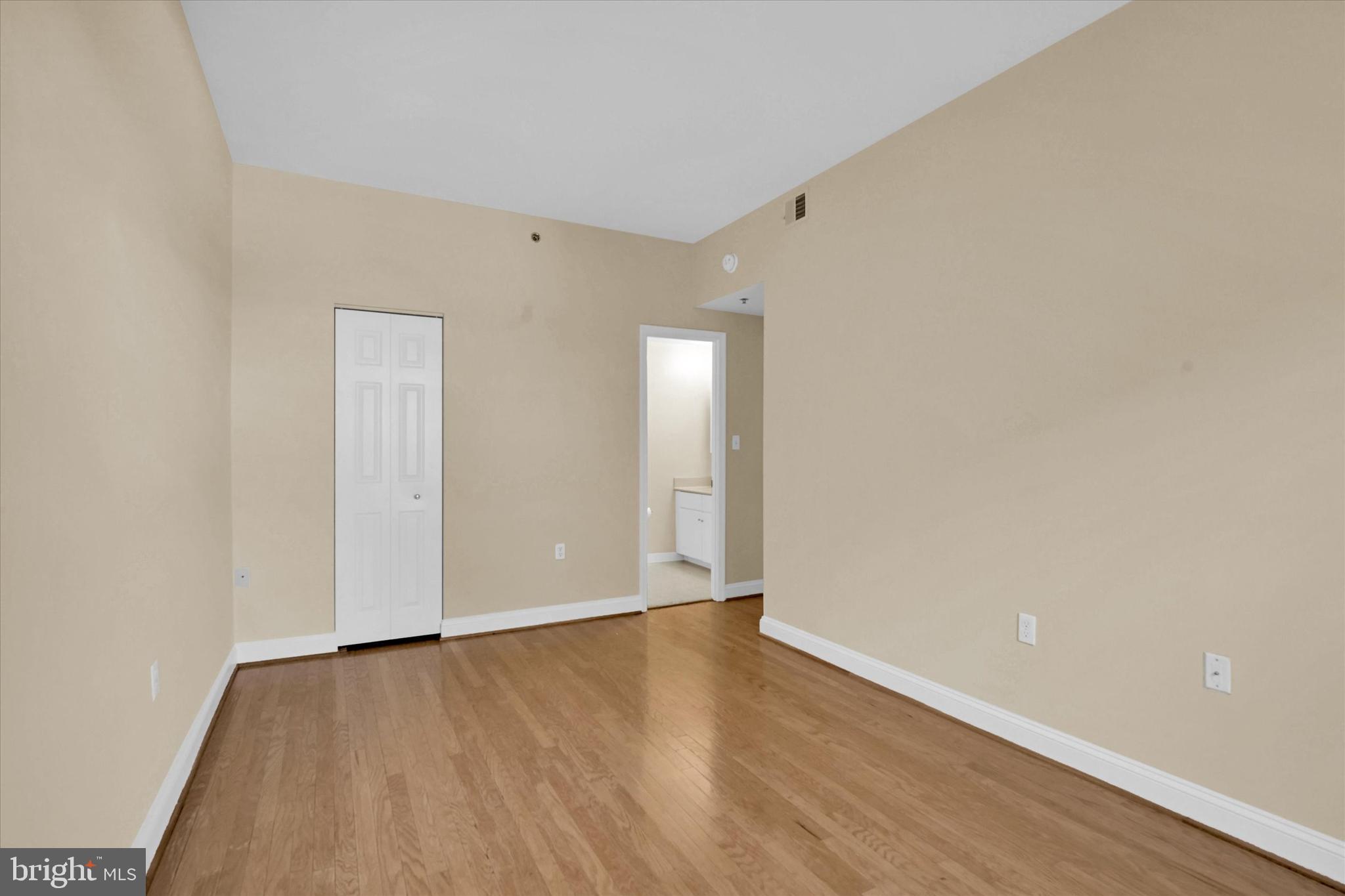 1621 T STREET NW 402