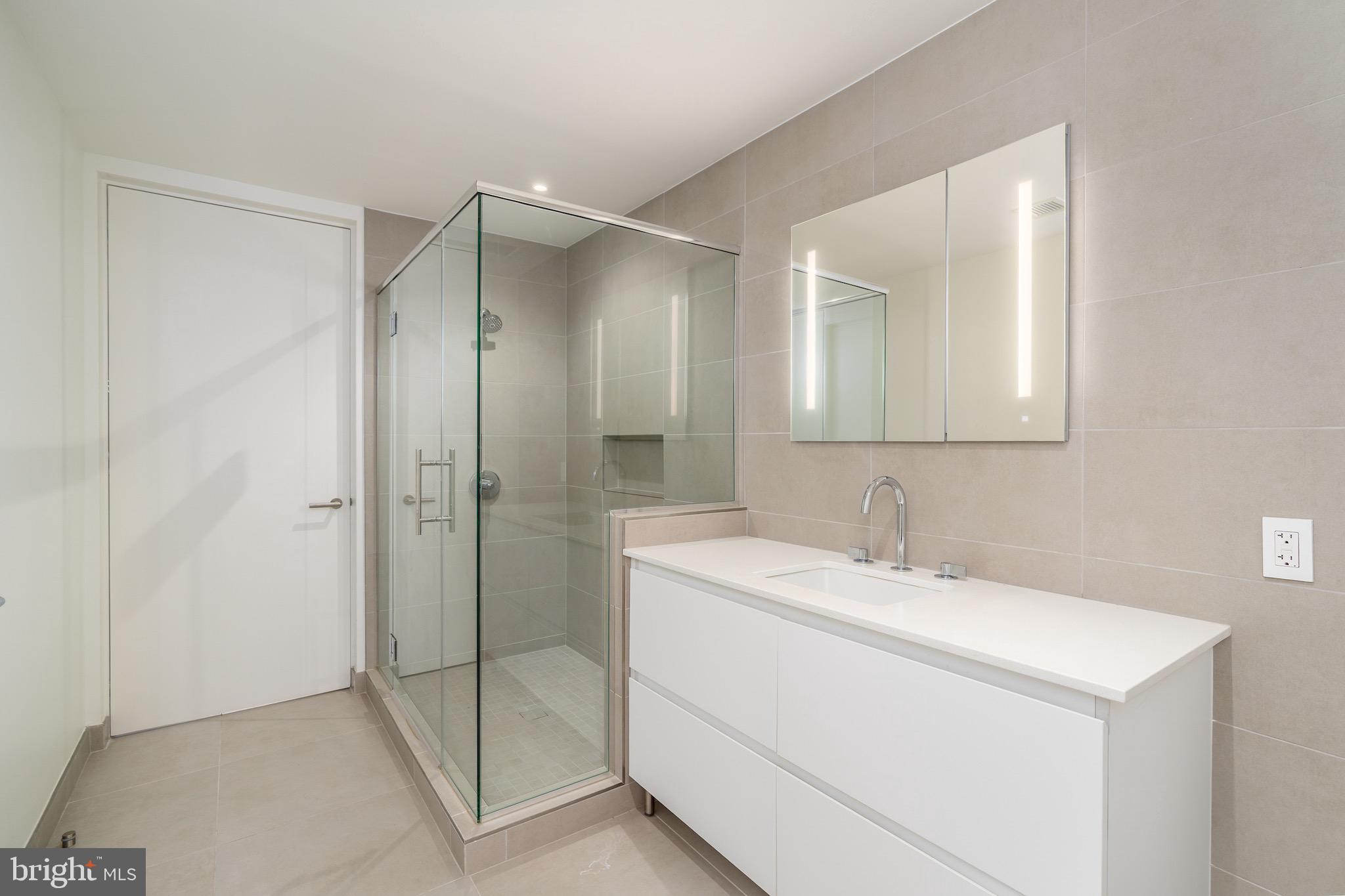 1630 COLUMBIA ROAD NW 105