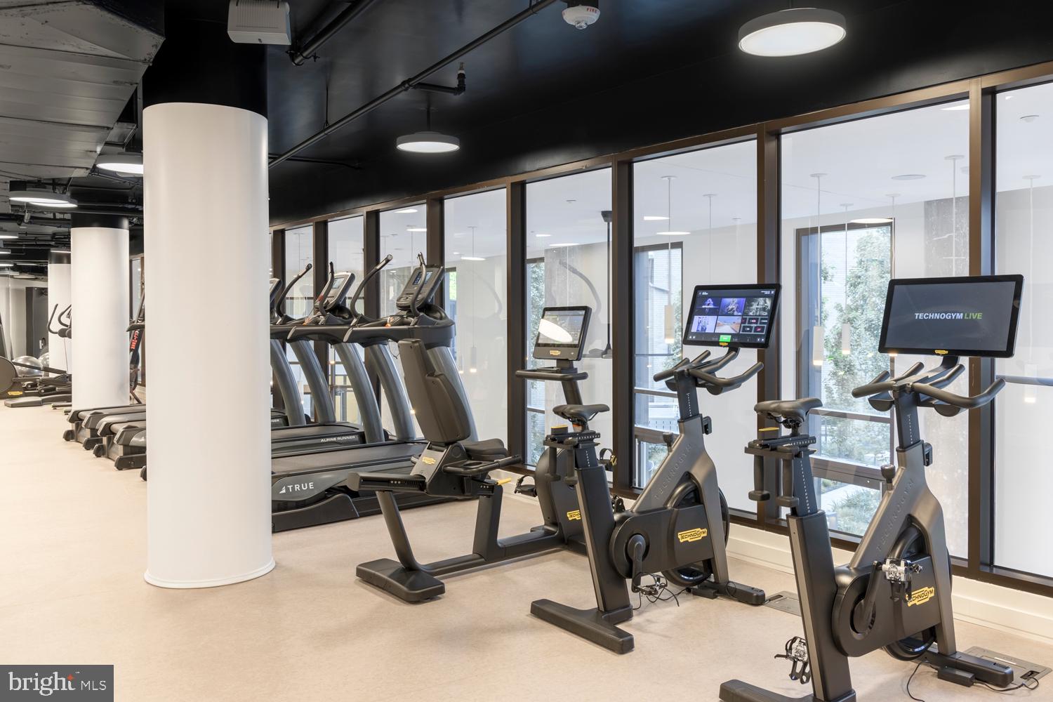 1630 COLUMBIA ROAD NW 105