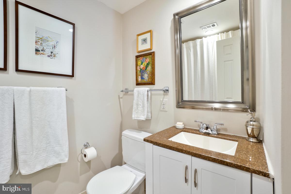 3972 GEORGETOWN COURT NW