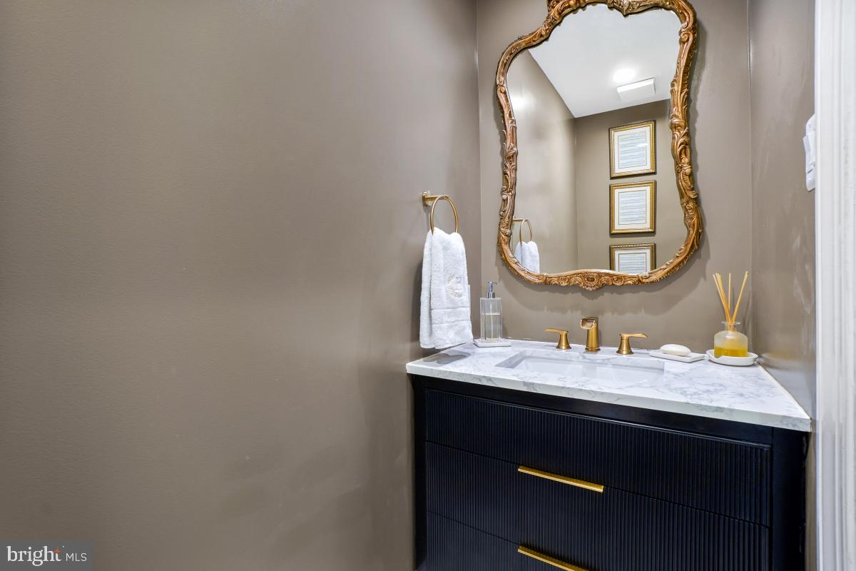 3972 GEORGETOWN COURT NW